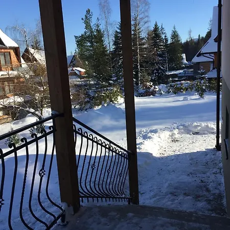 Aziza Privatunterkunft