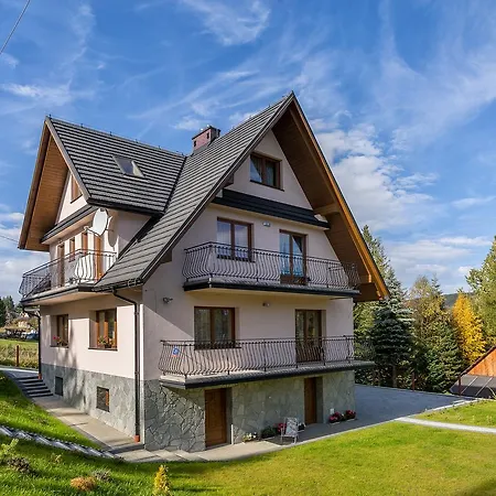 Privatunterkunft Aziza *